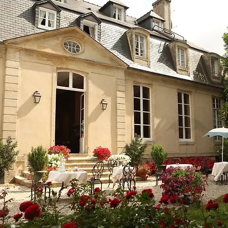 D'argouges 3*