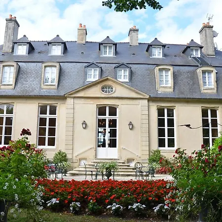 מלון D'argouges באיו